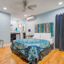 Hunnewells Cottages-Unit-04 (2) Hunnewells Cottages-Unit-04 (2)