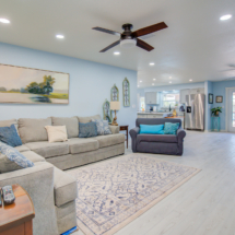 Hunnewells House (1) Hunnewells House (1)