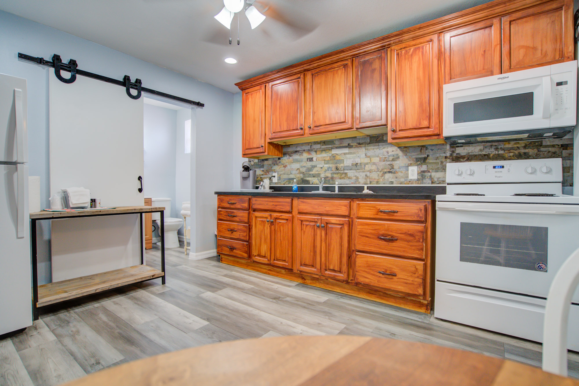 Hotel Room Avon Park Florida